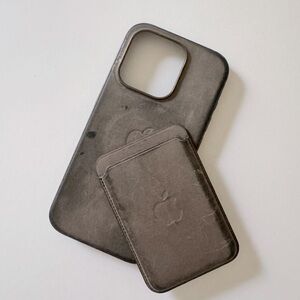 ⚡️ FLASH SALE⚡️ Apple iPhone 5 Pro FineWoven Case with MagSafe • Taupe